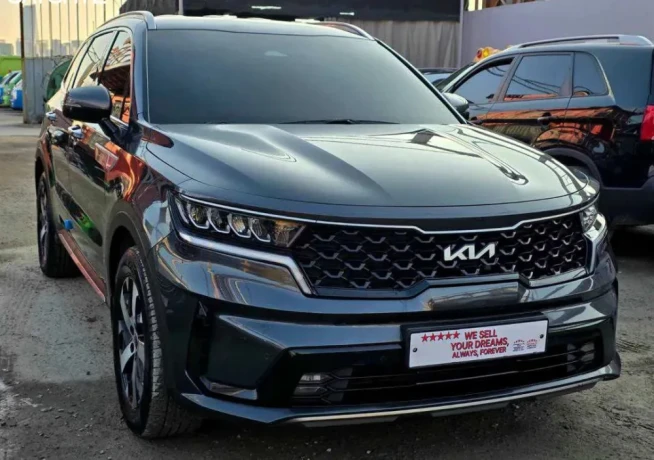 kia-sorento-2022-automatic-diesel-for-sale-big-4
