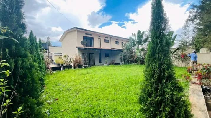 3-bedrooms-with-wardrobes-3-bathrooms-big-9