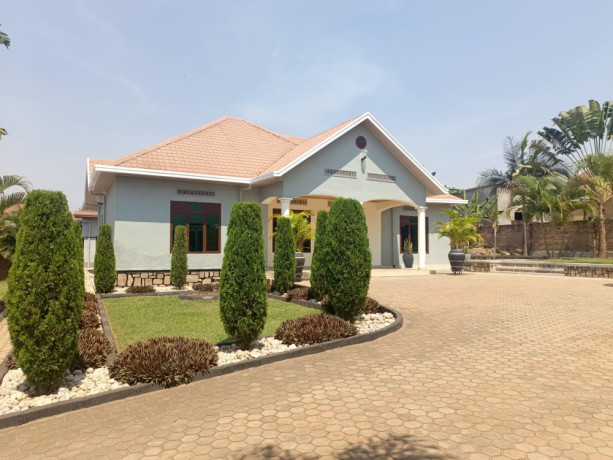 kigali-unfurnished-house-for-rent-in-kagarama-big-3