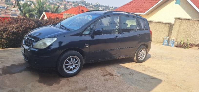 toyota-verso-big-2