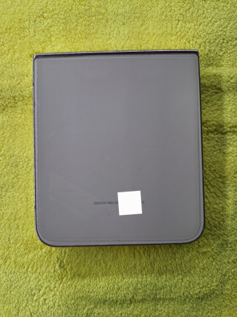 galaxy-z-flip-4-512gb-8gb-big-1