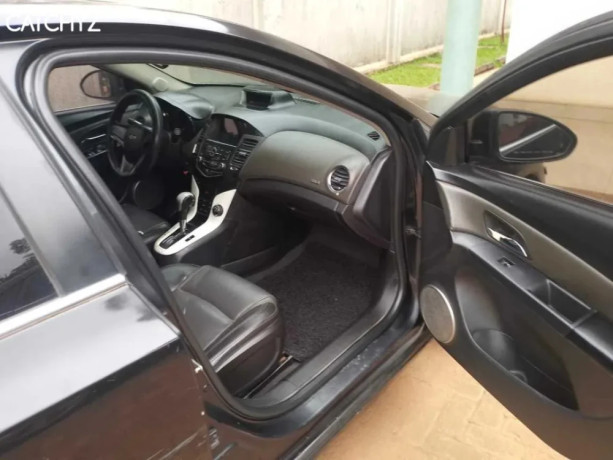 chevrolet-cruze-for-sale-big-2