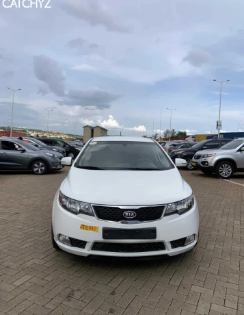 kia-forte-automatic-2011-for-sale-big-0