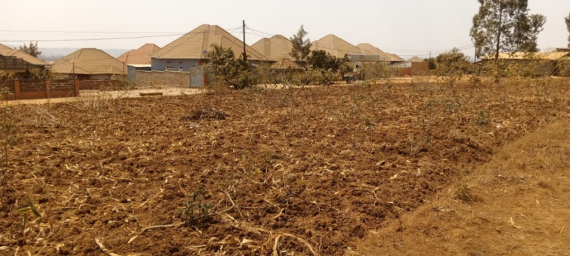 busanza-plot-for-sale-big-9