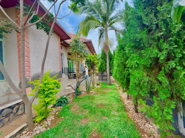 kigali-rwanda-house-for-rent-in-niboye-big-3
