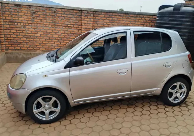 toyota-yaris-big-2
