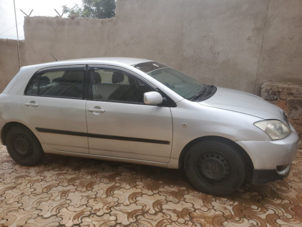 toyota-corolla-big-0