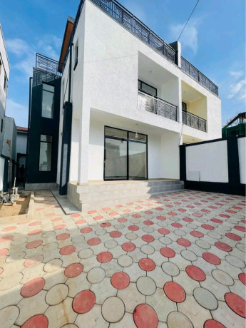 kibagabaga-unfurnished-5bedrooms-house-for-rent-at-15m-in-good-location-big-0
