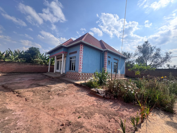 inzu-tugurisha-39m-i-muhanga-big-0