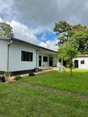 well-renovated-house-available-for-rent-at-kimihurura-near-kigali-heights-and-radisson-blue-hotel-big-4