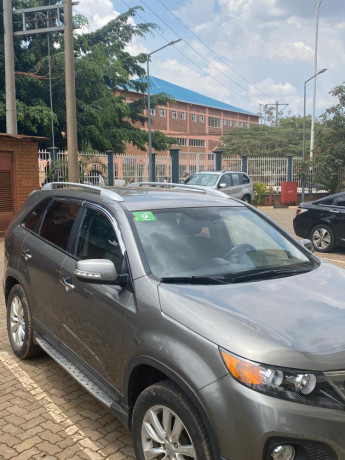 kia-sorento-big-0