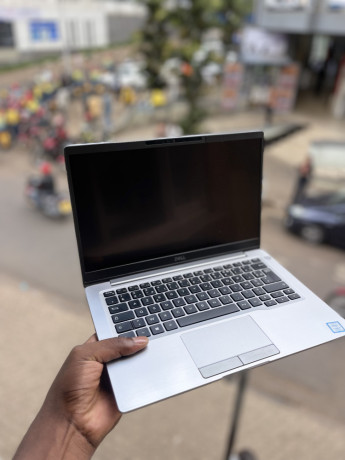 dell-latitude-7400-big-4