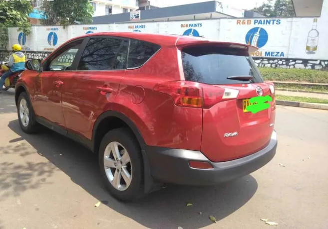 toyota-rav-4-petrol-for-sale-big-3