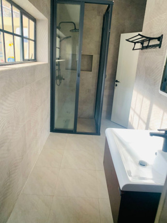 ep-136-kiyovu-kiyovu-very-nice-amazing-house-for-rent-with-swimming-pool-big-2