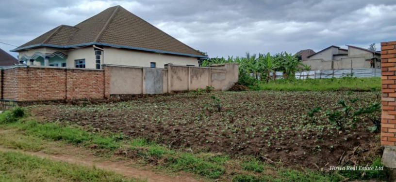 plot-for-sale-in-busanza-at-a-good-price-big-0