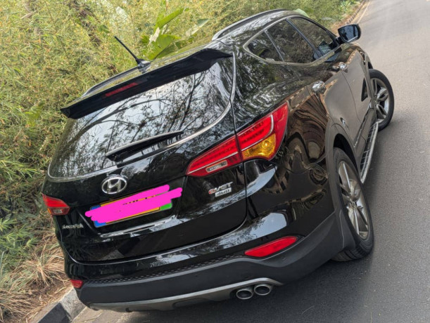 hyundai-santa-fe-big-1