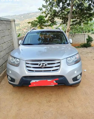 hyundai-santafe-big-0