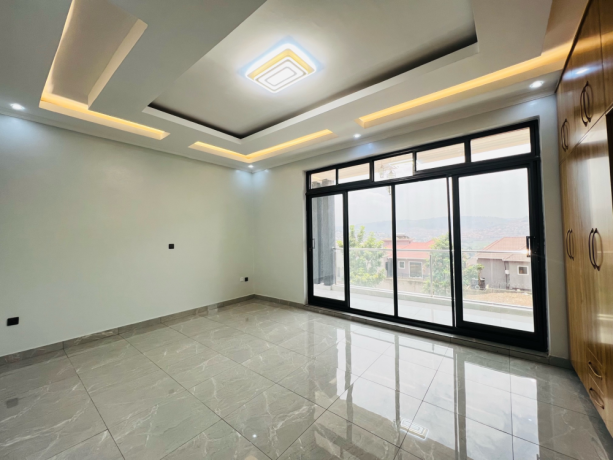 kibagabaga-new-contemporary-house-for-sale-in-kigali-on-tarmac-road-big-1