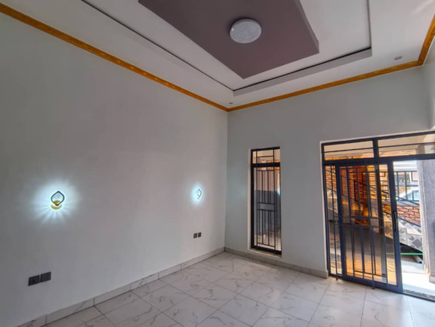 kanombe-house-for-sale-in-kigali-big-1