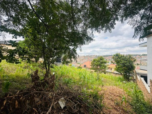 ikibanza-tugurisha-150m-kibagabaga-big-5