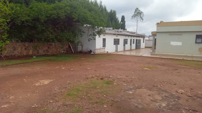 very-large-plot-for-sale-in-nyamirambo-near-fazenda-big-8