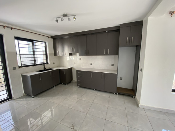 kigali-unfurnished-house-for-rent-in-kagarama-muyange-big-9