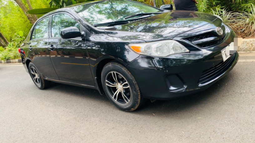 toyota-corolla-big-3