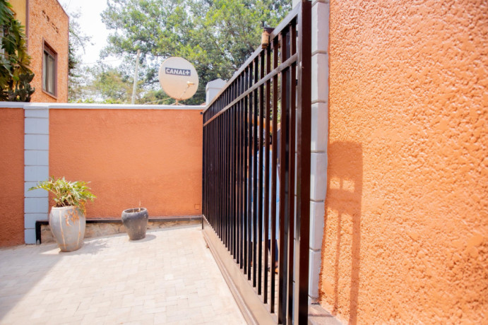 kanombe-fully-furnished-apartment-for-rent-in-kigali-big-9