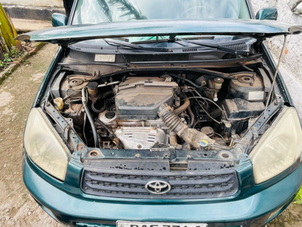 rav4-2002-big-2
