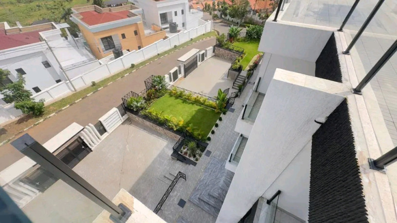kibagabaga-fully-furnished-3bedrooms-apartment-for-rent-at-1500-in-good-location-big-1
