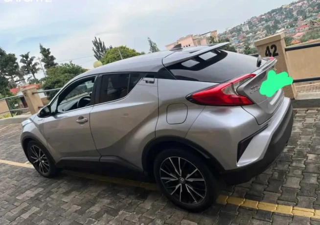 toyota-chr-hybrid-for-sale-0788615850-big-0