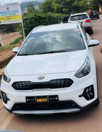 kia-niro-automatic-hybrid-for-sale-big-2