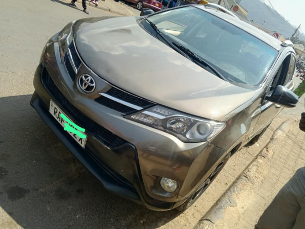 toyota-rav-big-1