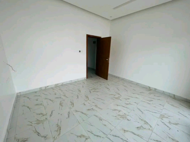 kimironko-unfurnished-4bedrooms-house-for-rent-at-1m-in-good-location-big-8