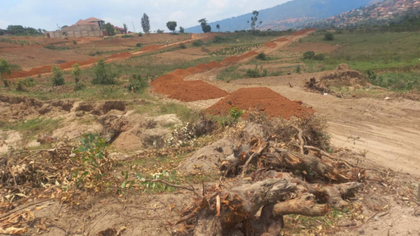 batsinda-very-affordable-plots-for-sale-big-1