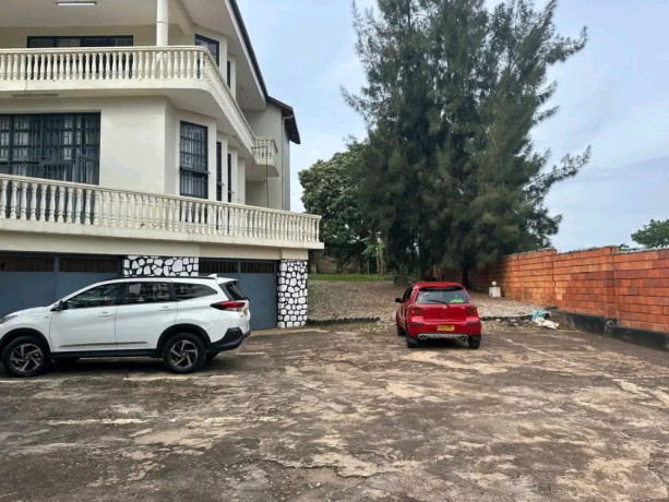 un-furnished-big-plot-office-for-sale-in-kimihurura-big-4