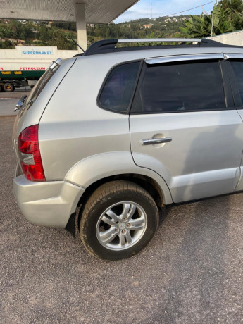 hyundai-tucson-big-0