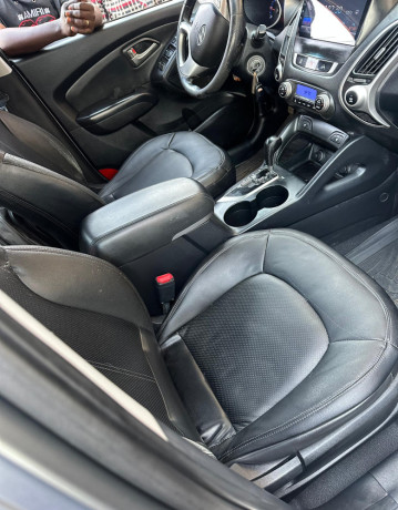 hyundai-tucson-big-0