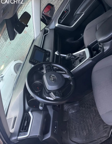 toyota-rav4-automatic-from-akagera-motor-rwanda-for-sale-big-2