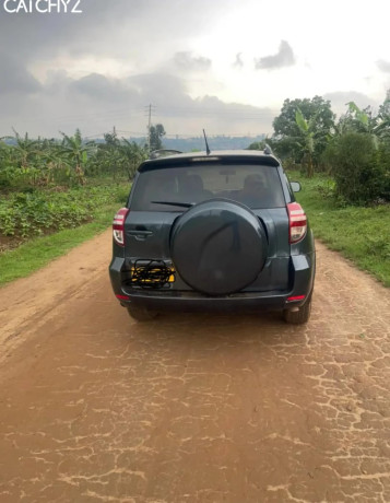 toyota-rav4-automatic-for-sale-big-0