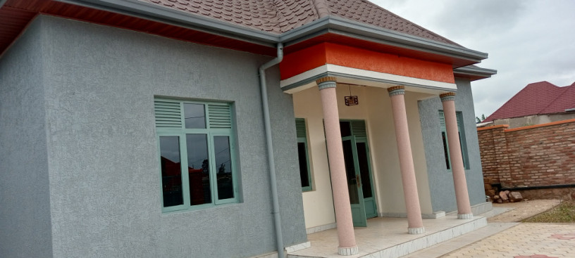 inzu-igurishwa-kanombe-busanza-big-9