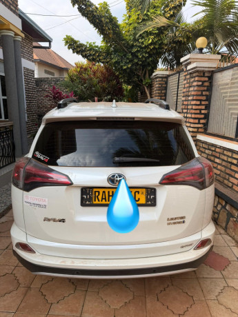 toyota-rav4-big-2