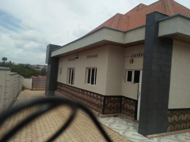 house-for-sale-in-kicukiro-big-4