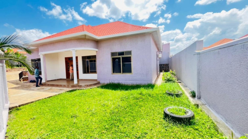rusororo-unfurnished-house-for-rent-in-kigali-big-0