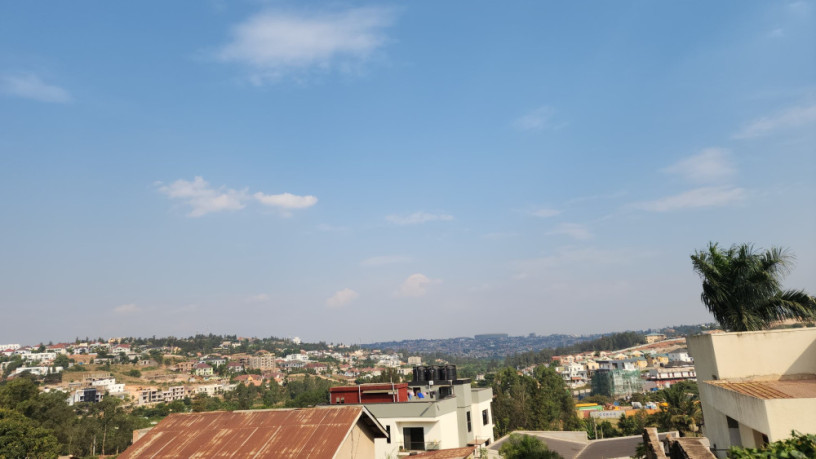 kigali-land-for-sale-in-gacuriro-big-3