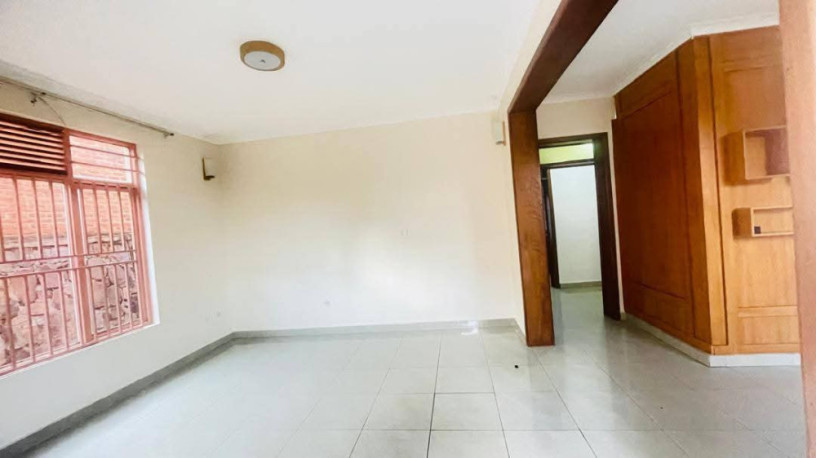 kimironko-around-kigali-parents-school-unfurnished-house-for-rent-big-0