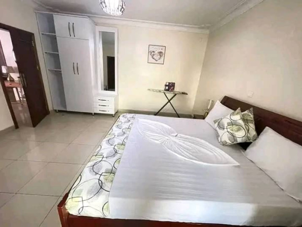 fully-furnished-house-for-rent-in-kibagabaga-on-2000usd-on-tarmac-road-in-vip-neighborhoods-good-location-big-1