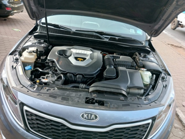 kia-k5-big-0