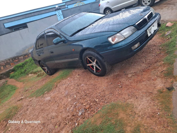 toyota-carina-e-big-2