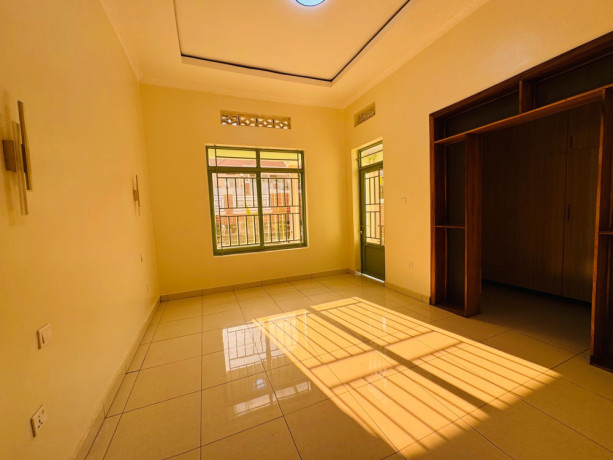 kigali-rwanda-house-for-sale-in-kabeza-rubirizi-big-2